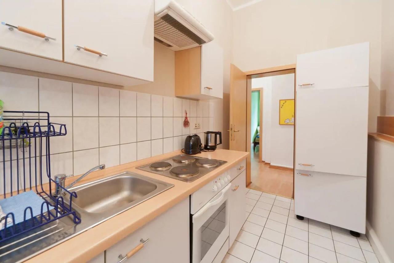 Große Ferienwohnung in Dresden-Löbtau Exterior foto